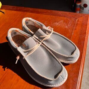 Hey Dude - Men's Size 10 - New w/out tags